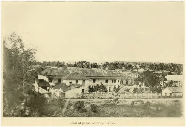 Rear o fthe palace showing the terrace.